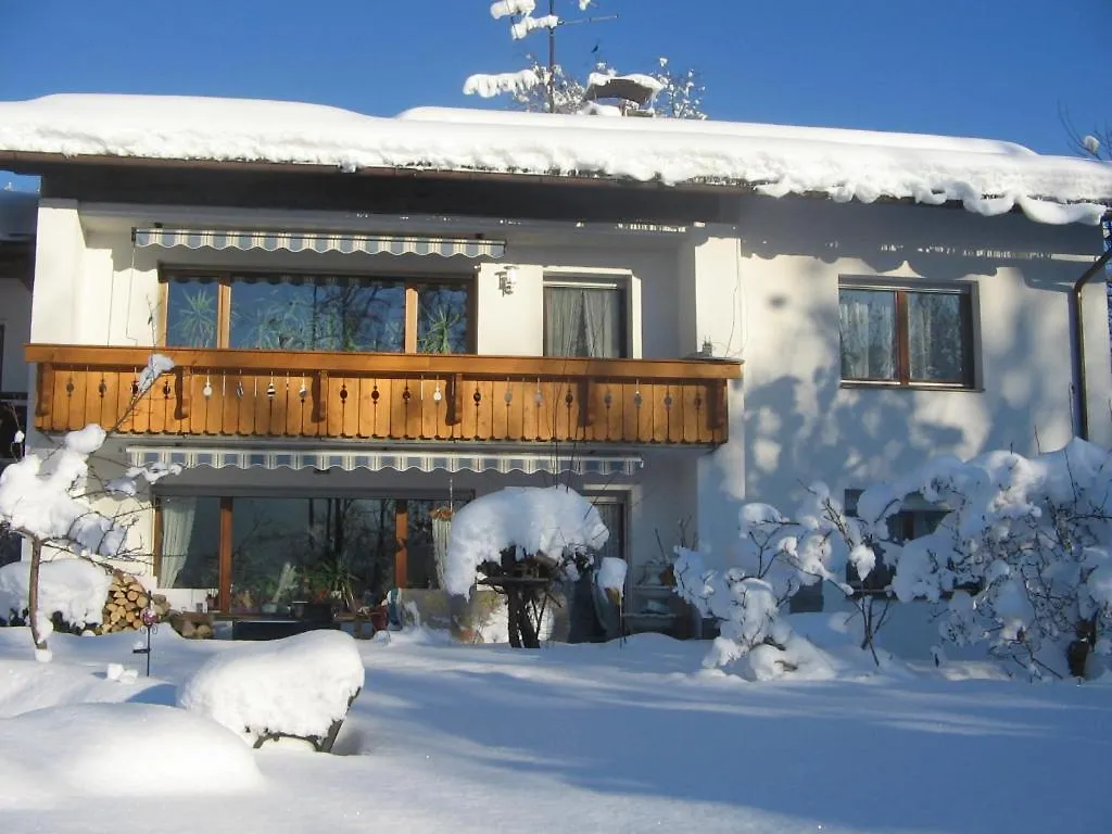 Appartement Im Souterrain Mit Terrasse بيسخوفسويسن شقة