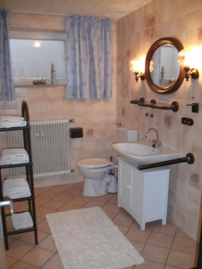شقة Appartement Im Souterrain Mit Terrasse بيسخوفسويسن