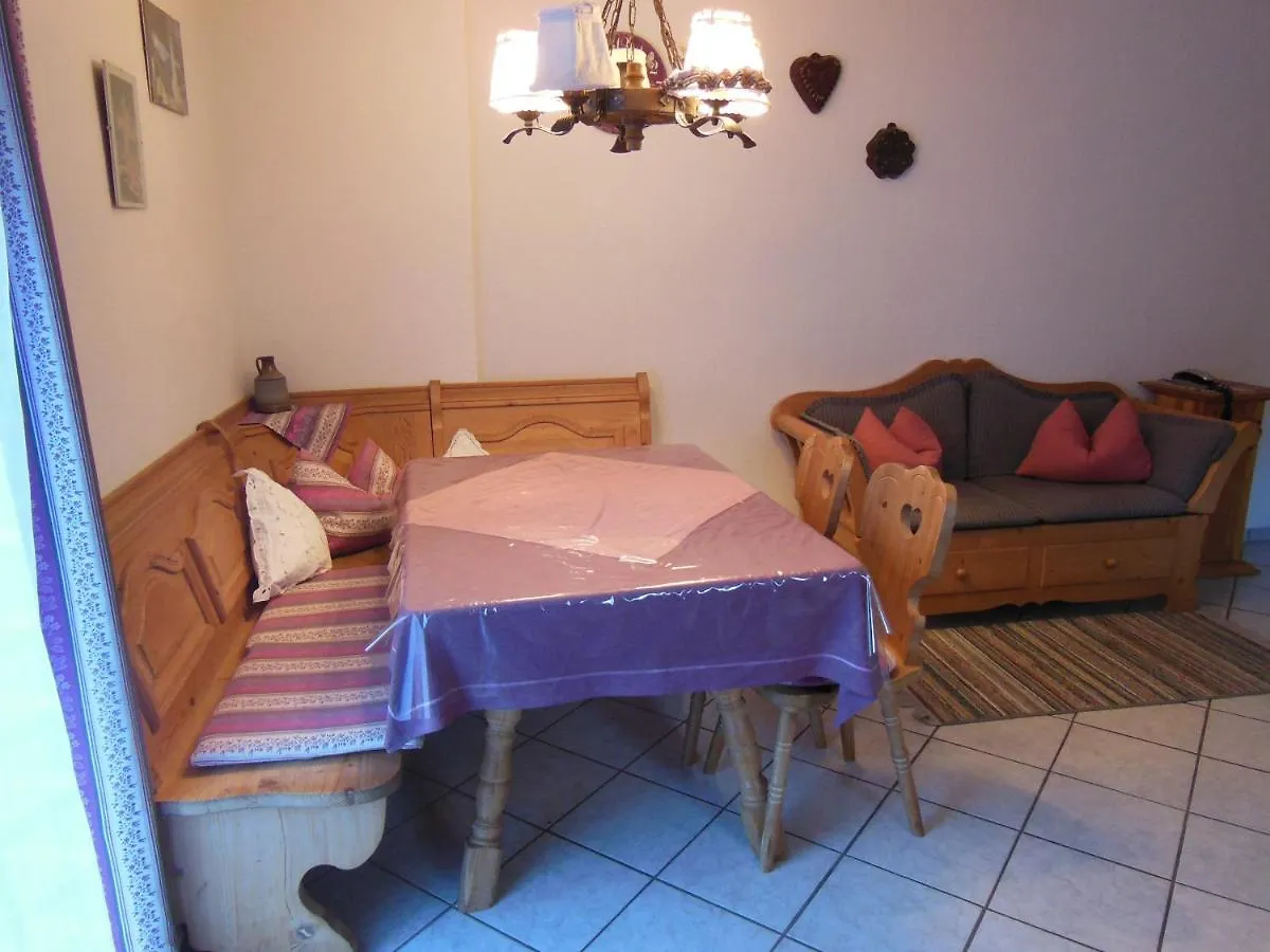 Appartement Im Souterrain Mit Terrasse بيسخوفسويسن ألمانيا